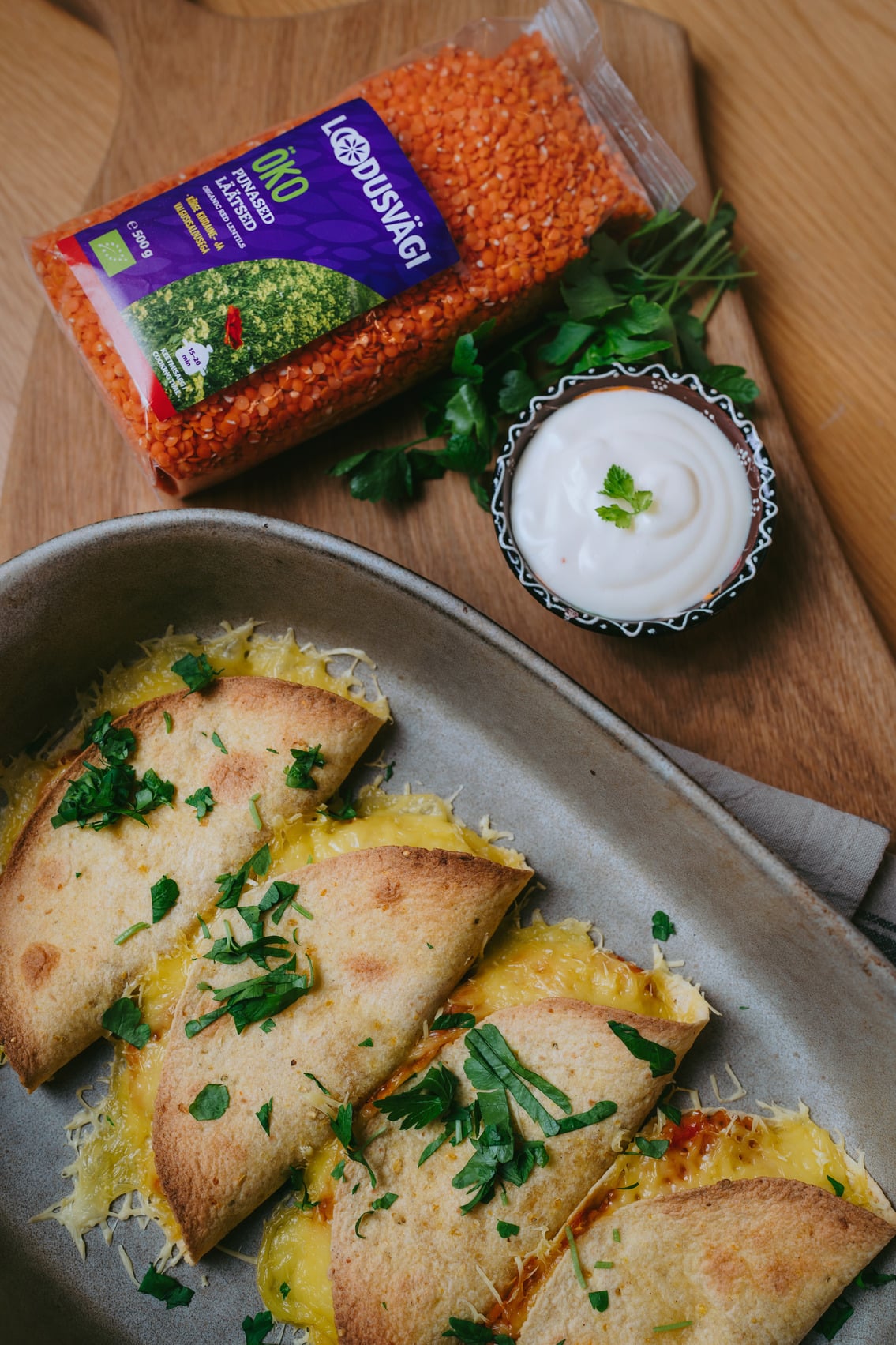 Quesadillad juustu ja läätsetäidisega 